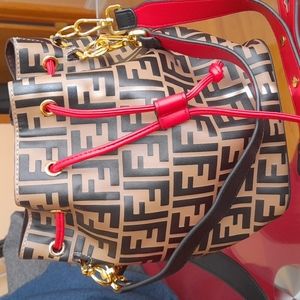 - Fendi Purse,not authentic